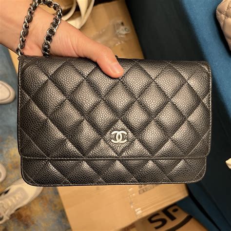 chanel 荔枝皮 银包.